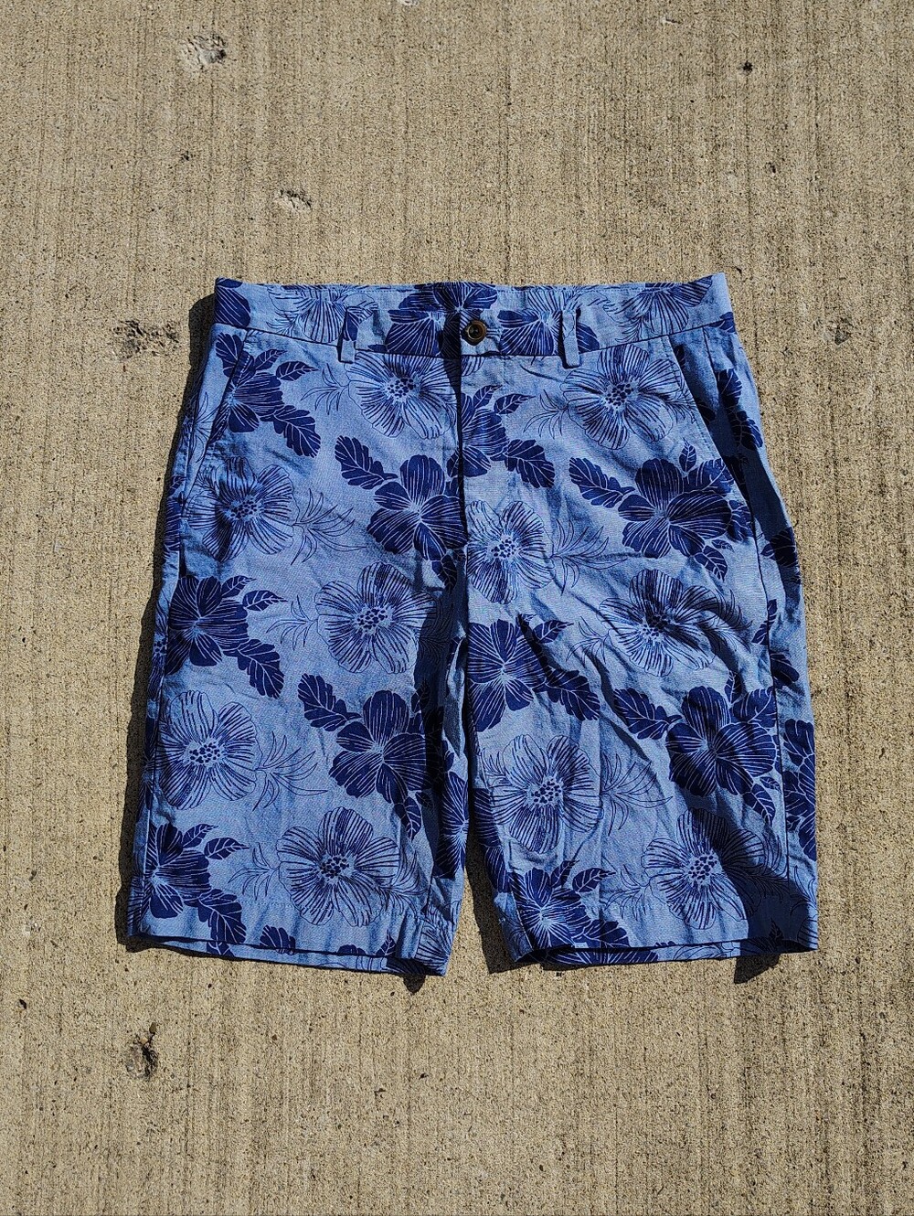 Brooks Brothers Men’s Blue Floral Hawaiian Chino Shorts Tropical Flat Front W33